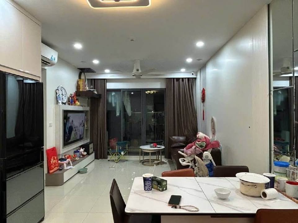 Căn hộ Eco Green City Nguyễn Xiển 85m² giá 8.5 tỷ - Full nội thất đẹp!