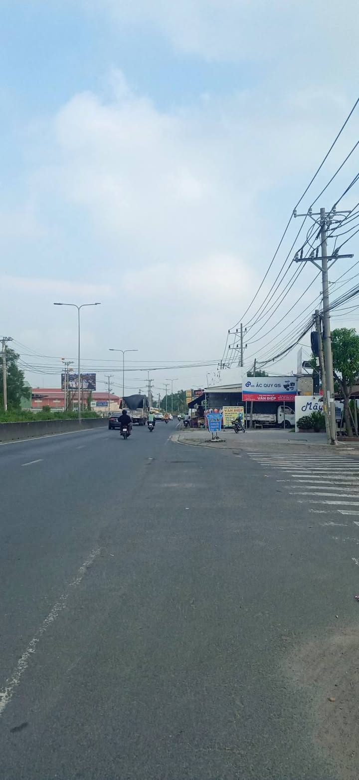 Đất thổ cư mặt tiền đường nhựa 824, xã Thạnh Lợi, 210m² giá 5 tỷ - Cơ hội đầu tư sinh lời!