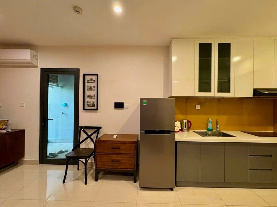 Căn hộ Studio Vinhome Grand Park, Tân Bình 5.8 triệu - Full nội thất, sẵn sàng vào ở!