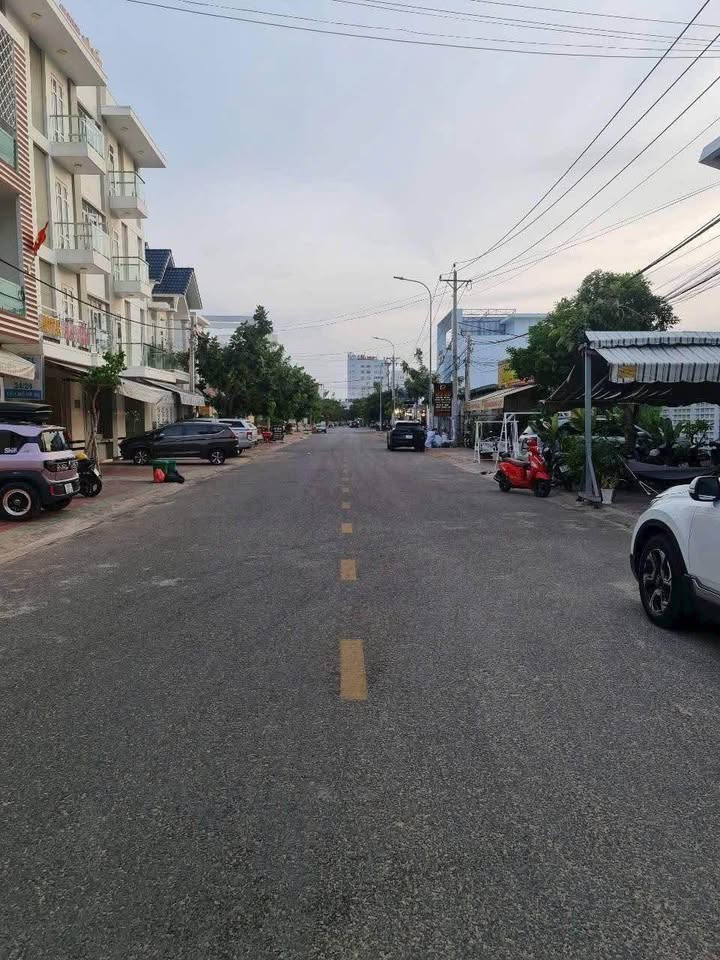 Đất nền Nguyên Hồng Phú Thủy 215m² giá thỏa thuận - Cơ hội đầu tư hấp dẫn!