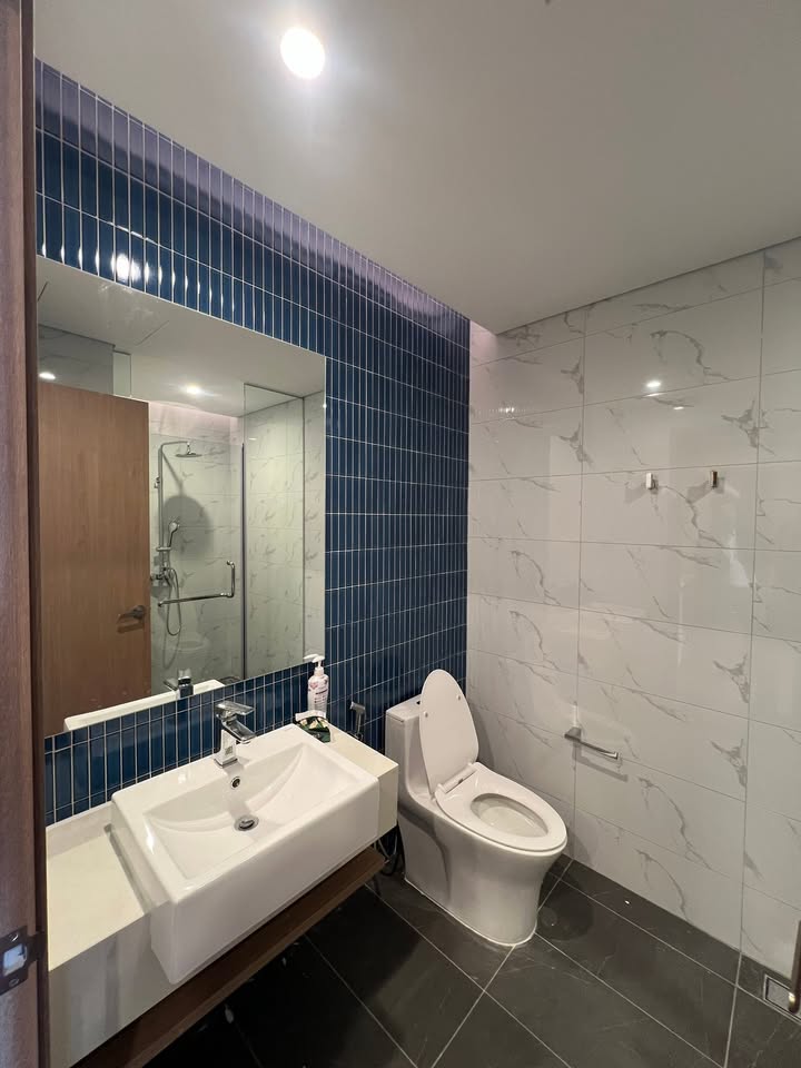 Căn hộ Studio ICON40 Hạ Long 34m² giá 2.2 tỷ - Tầng cao view biển tuyệt đẹp!