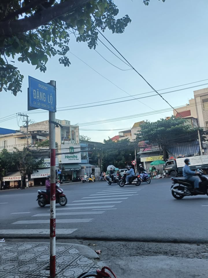 Nhà cấp 4 Đặng Lộ, Nha Trang 75m² giá 2.75 tỷ - Sẵn sàng vào ở ngay!