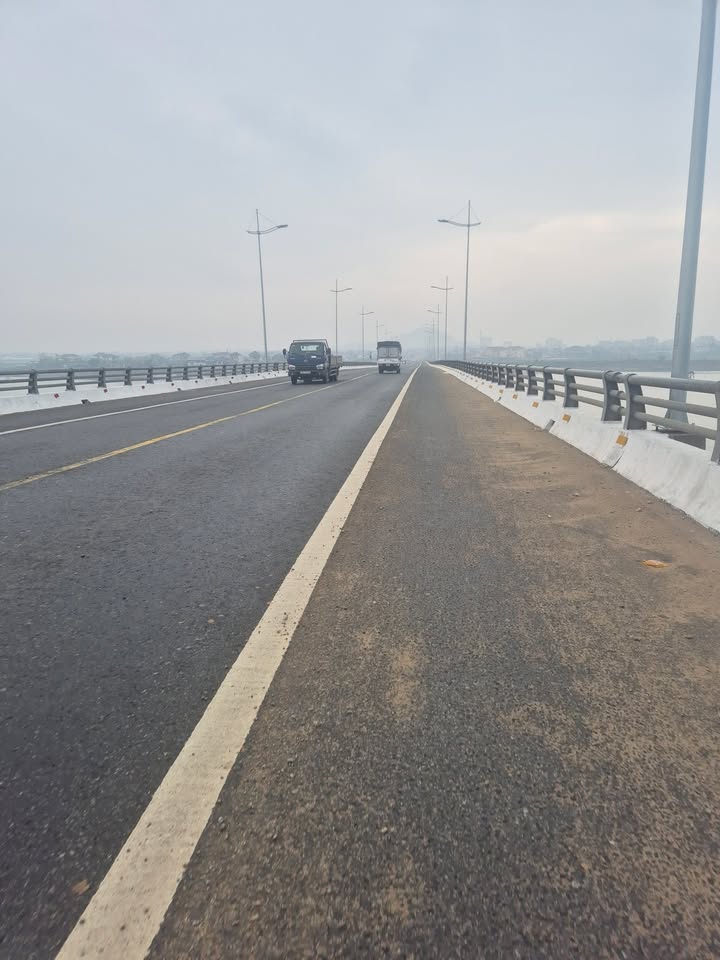 Đất nền Liên Thành, Cẩm Nhượng 165m² giá 2.1 tỷ - Gần trường học và chợ!