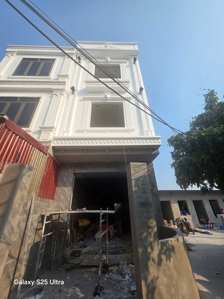 Nhà 3.5 Tầng Tuyến 2 Phường Đồng Hoà 64m² giá 3.45 tỷ - Chính chủ, pháp lý rõ ràng!