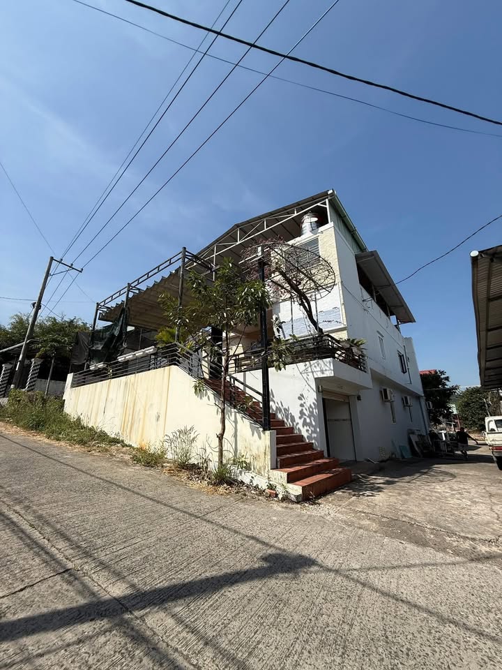 Nhà nguyên căn cho thuê tại Hẻm chùa Sư Muôn - Phù hợp mở nhà nghỉ/homestay, giá 35 triệu/tháng!