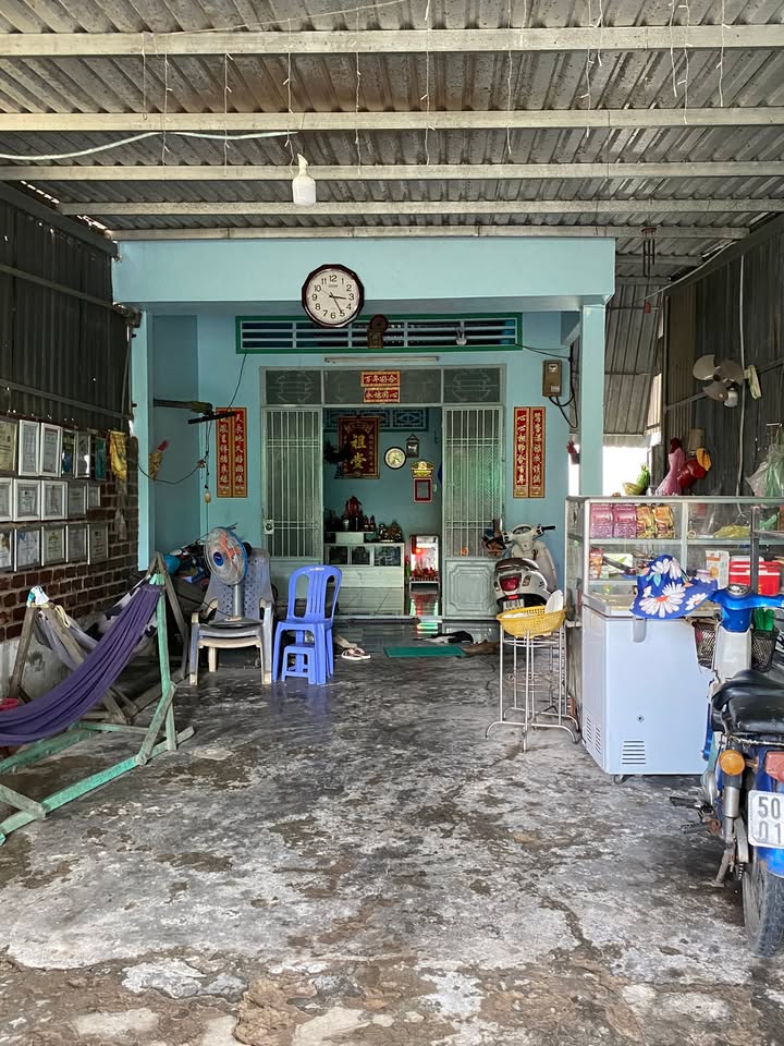 Nhà cấp 4 Trà Kha - Trà Khứa 184m² giá 1.6 tỷ - Sân trước rộng thoải mái kinh doanh!