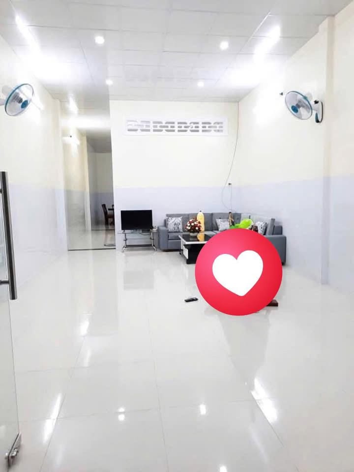 Nhà cấp 4 mặt tiền đường Trần Huỳnh, Bạc Liêu 3813m² - Giá chỉ 5 tỷ!