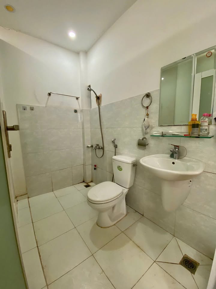 Nhà phố Trần Đình Xu, Quận 1, 50m² giá 9.5 tỷ - Thương lượng ngay!