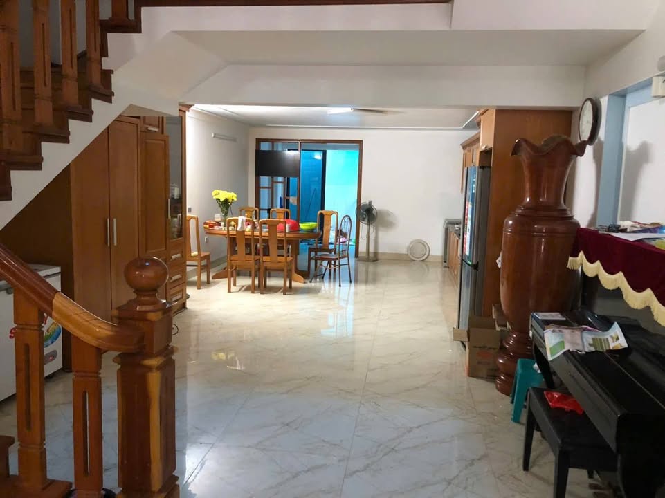 Nhà riêng 95m² khu 4 Bình Minh chỉ 6 tỷ - Thiết kế chắc chắn, gần công viên!