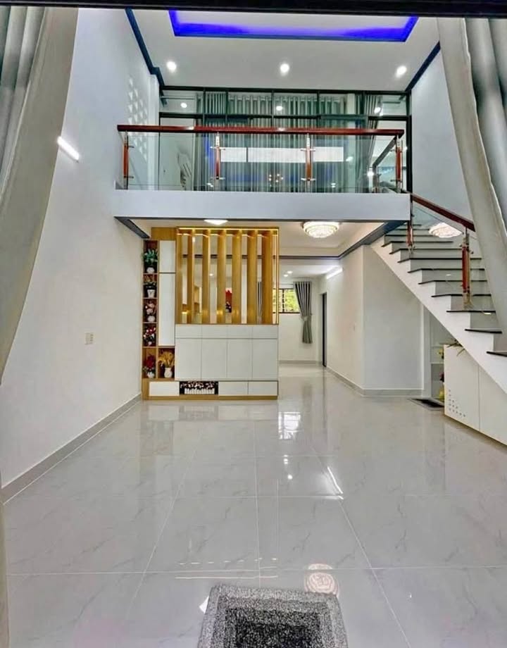 Nhà bán Long Bình, Biên Hoà 60m² giá 1.35 tỷ - Sẵn sàng vào ở!