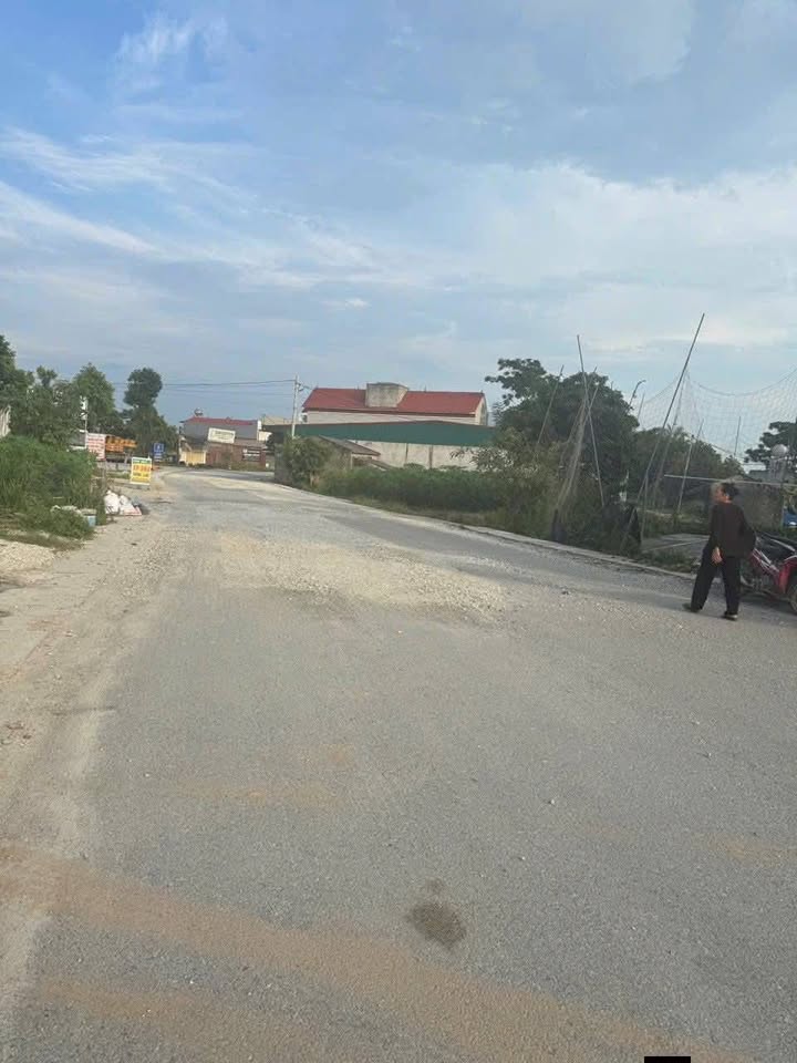 Đất thổ cư Lãng Công, Vĩnh Phúc 140m² giá 2 tỷ - Cơ hội đầu tư tuyệt vời!