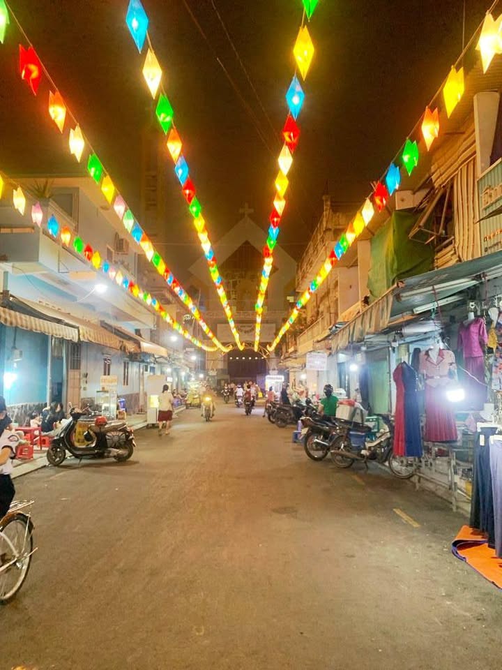 Mặt tiền kinh doanh Khu Bàn Cờ, Chợ Lạc Quang, 97m² giá 8 tỷ - Đầu tư sinh lời ngay!