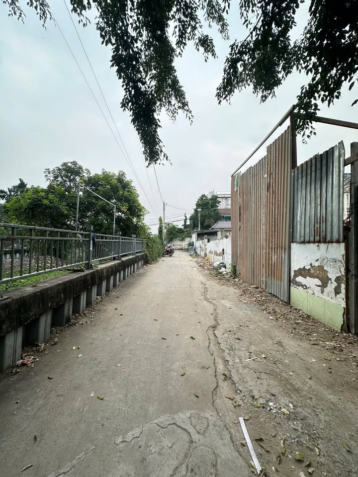 Đất thổ cư Thạnh Lộc 136m² giá 5.5 tỷ - Cơ hội đầu tư tuyệt vời!