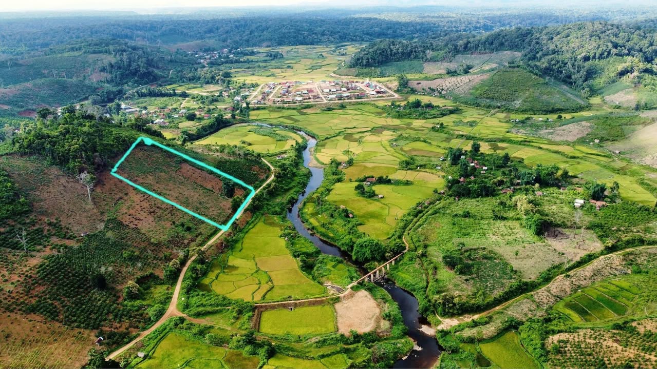Đất nền view suối thác tại Gia Lai 3.700m² - Đầu tư sinh lời tuyệt vời!