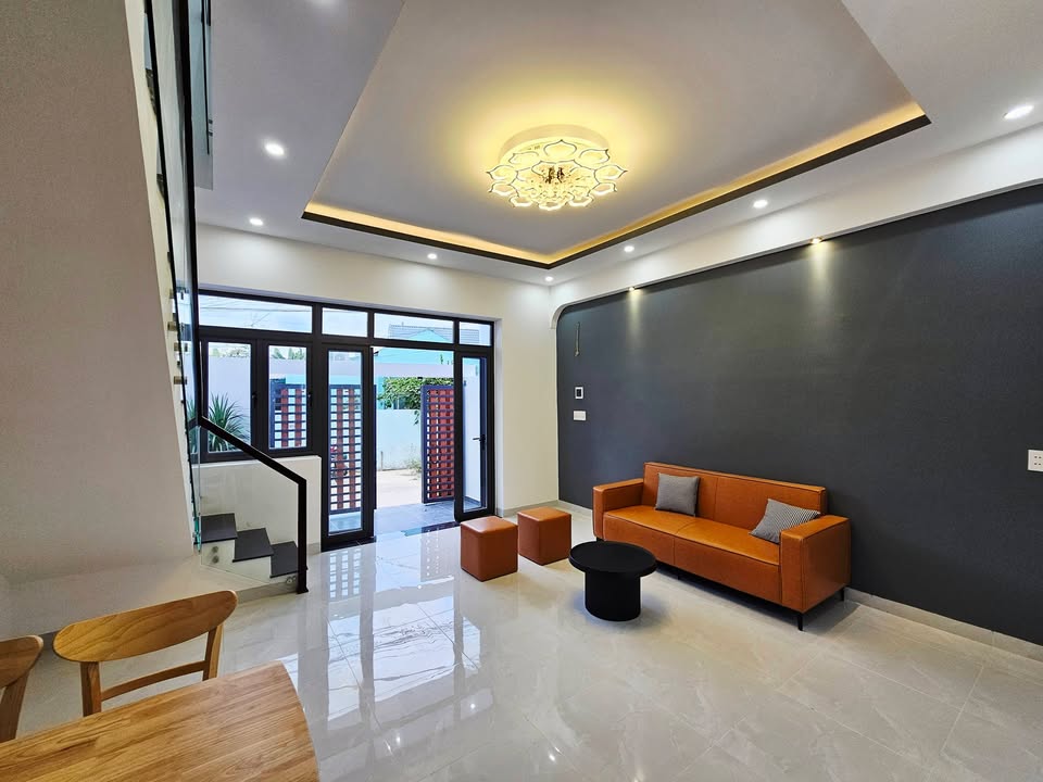 Nhà 2 tầng đường Thông Tin, Diên An 72.1m² giá 3 tỷ - Mới hoàn toàn chưa qua sử dụng!