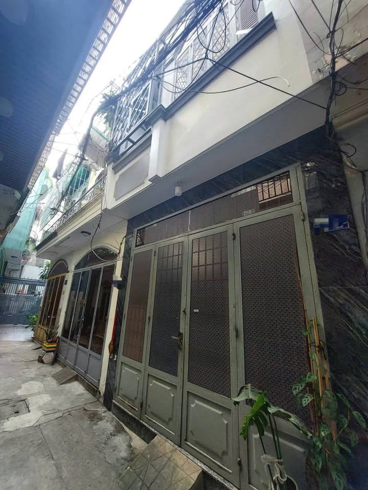 Nhà phố Gò Vấp 21.4m² giá 3.2 tỷ - Ngay cổng trường Đặng Thùy Trâm!