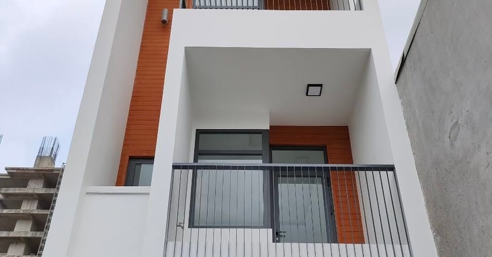 Nhà cho thuê hẻm ô tô 30 Lâm Văn Bền 75m² giá 13 triệu - Không thể bỏ lỡ!