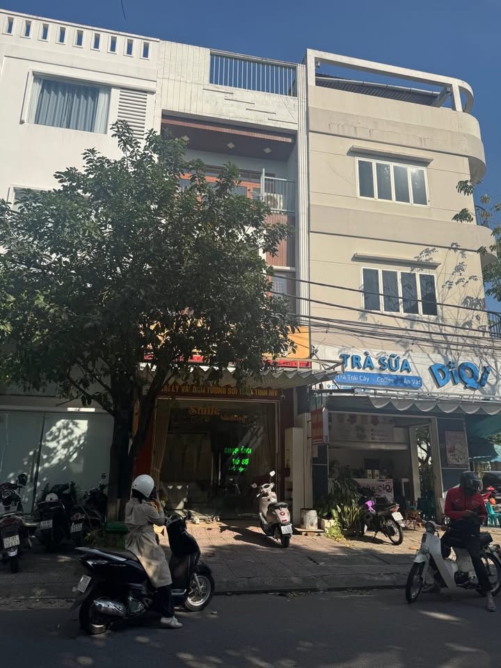 Nhà 3 tầng mặt tiền Lương Nhữ Hộc, Hải Châu 75m² giá 9 tỷ - Kinh doanh đắc địa!