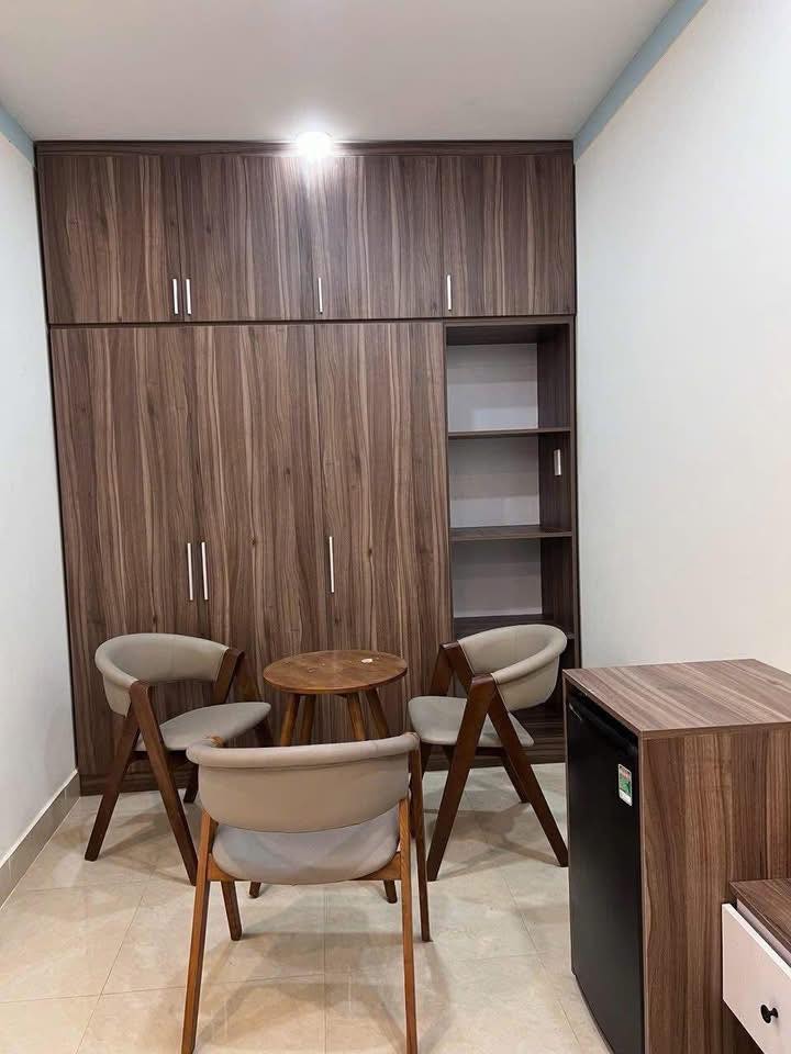 Khách sạn 30 phòng tại Thủ Dầu Một 275m² giá chỉ 1x tỷ - Đầu tư sinh lời ngay!