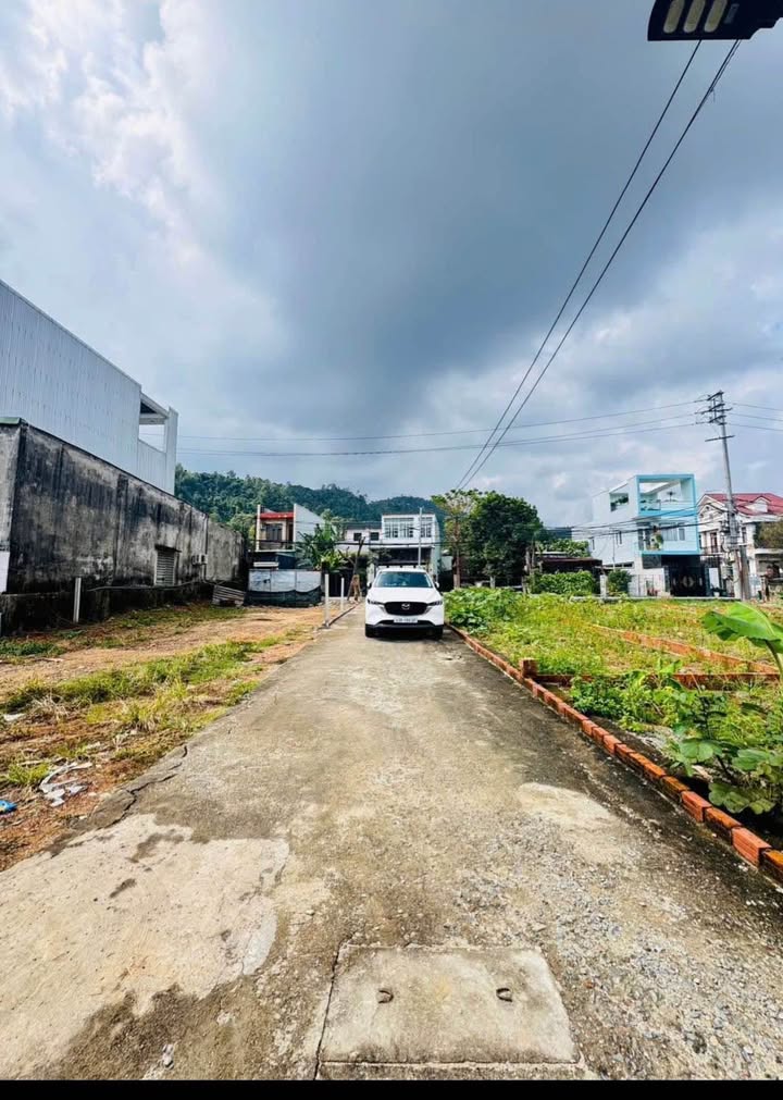 Đất Kiệt 5m Trinh Đường - Lê Trọng Tấn 101m² giá 3.19 tỷ - Sổ hồng chính chủ, xây nhà ngay!