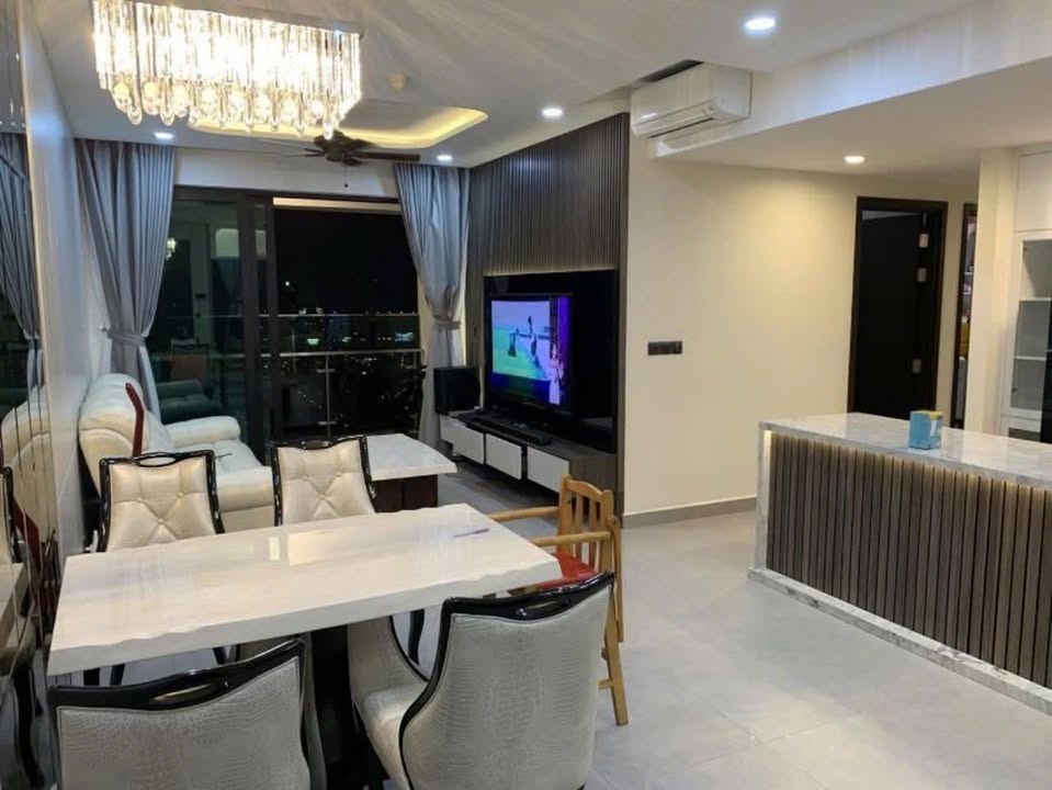 Căn hộ Feliz En Vista Quận 1 106m² giá 13.6 tỷ - Nội thất đầy đủ, sẵn sàng vào ở!