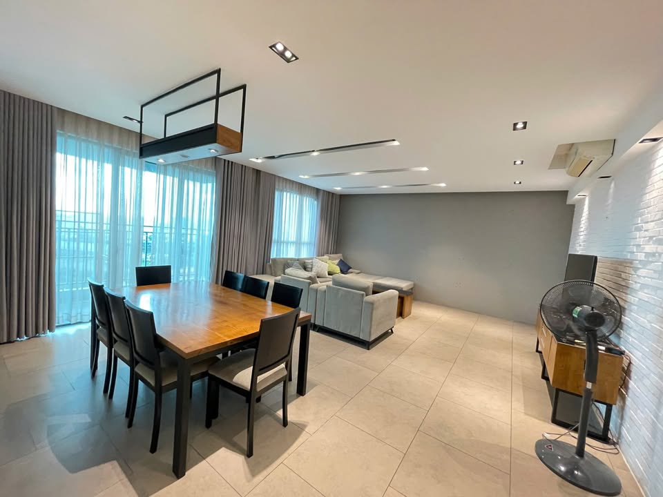 Căn hộ The Riviera Point Quận 7 148m² giá 32-35 triệu - Full nội thất, chờ đón khách thuê!