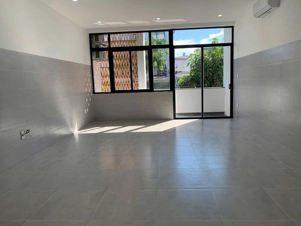 Cho thuê văn phòng tại Đoàn Khê, Đà Nẵng - Sạch sẽ, thoáng mát, giá thỏa thuận!