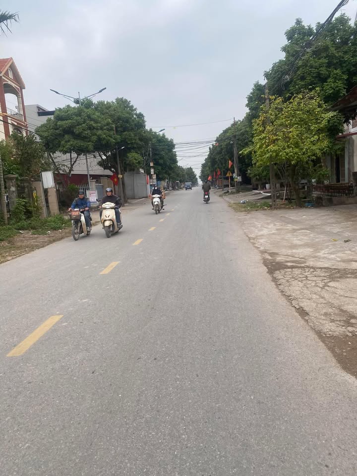 Đất nền TDP Quỳnh Sơn, phường Tân An, 180m² giá 3.5 tỷ - Vị trí kinh doanh đắc địa!