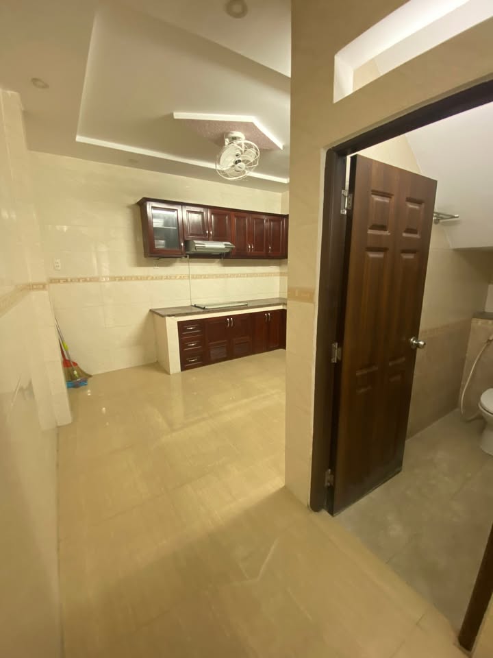 Nhà nguyên căn hẻm Ba Gác Bàu Cát 42m² giá 14 triệu - Vô ở ngay!