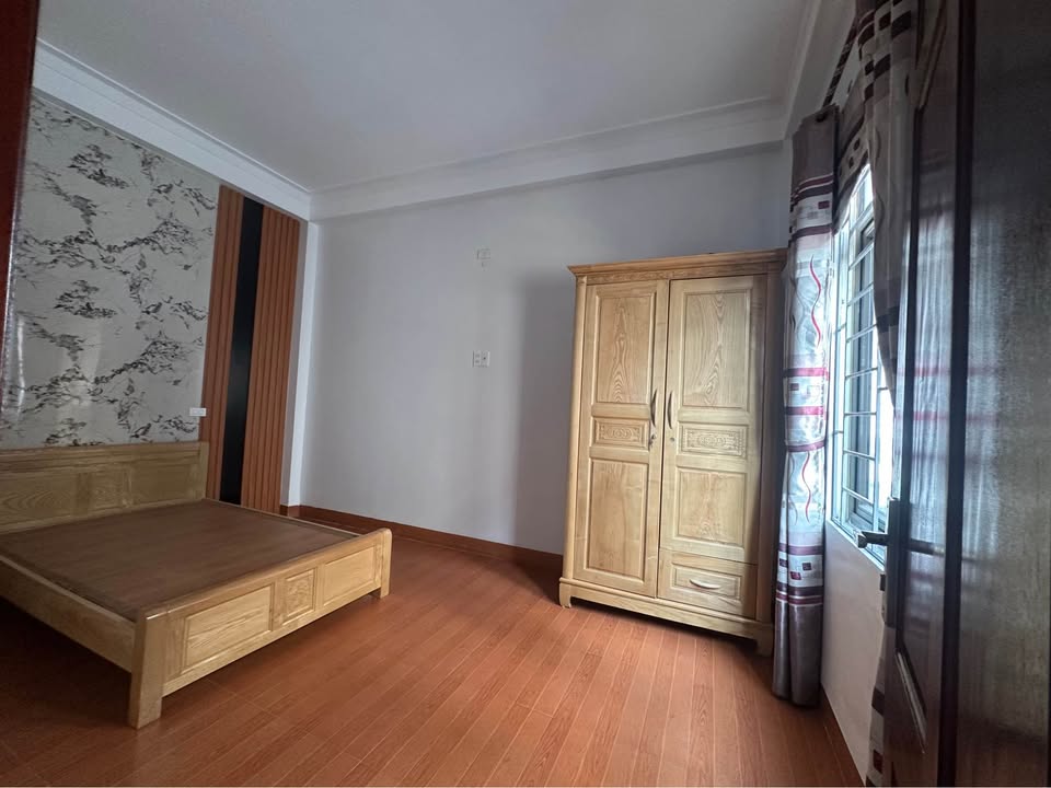 Nhà 3 tầng Phường Đông Vệ 59m² giá 3 tỷ - Ô tô đỗ trước cửa hiếm có!