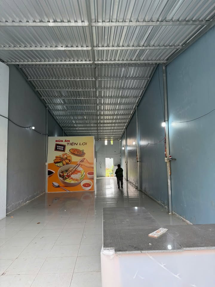 Cho thuê nhà tại Khu Văn Hóa Tây Đô, Cái Răng 100m² giá 6 triệu - Phù hợp kinh doanh ngay chợ!