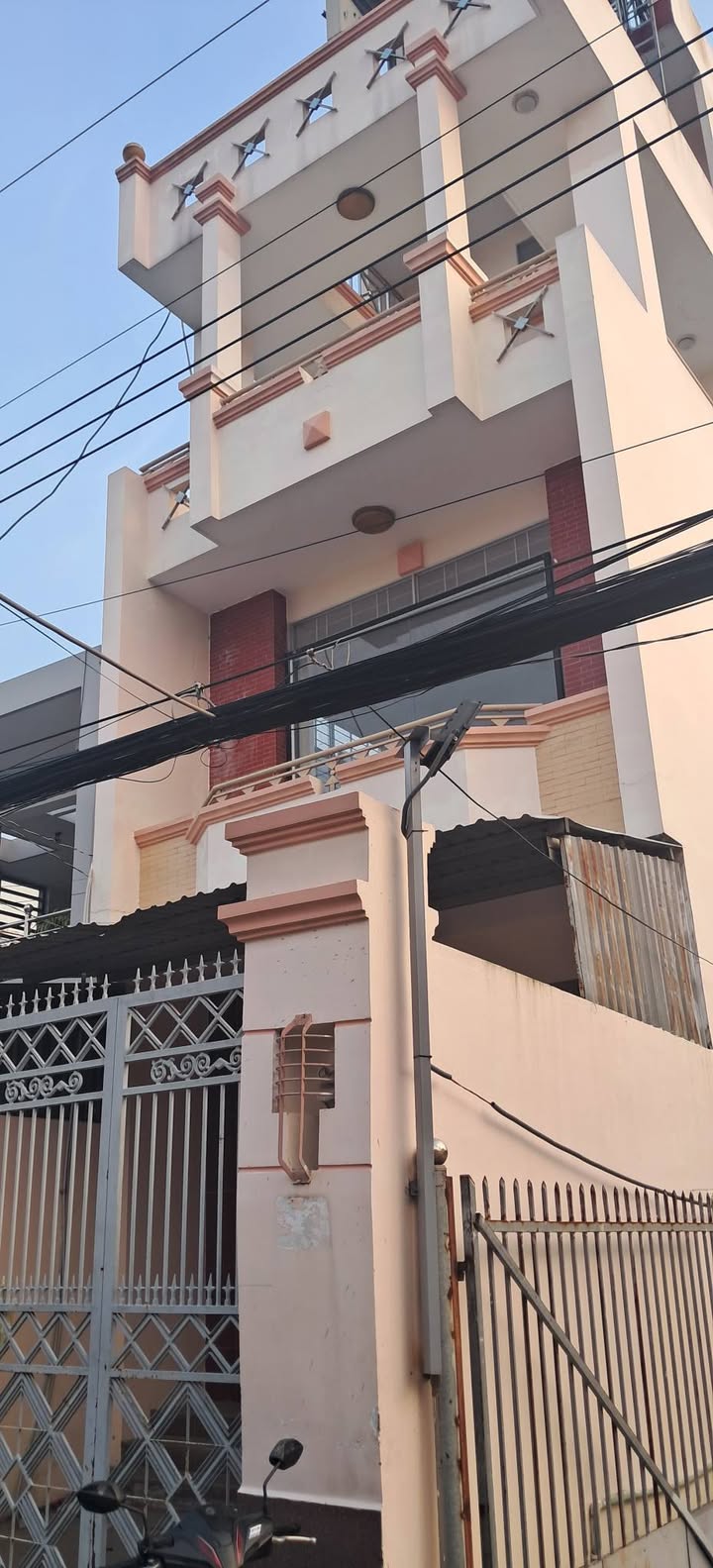 Nhà 1 trệt 3 lầu Phú Khương 85.4m² giá 3.5 tỷ - Chính chủ bán gấp!