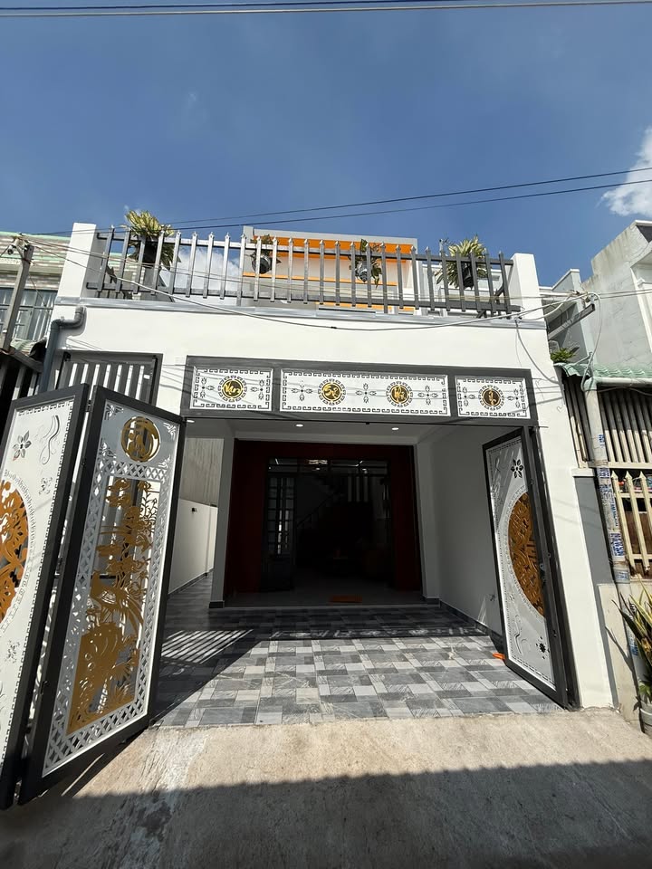 Nhà bán Tân Kim, Cần Giuộc 100m² giá 2.57 tỷ - Hỗ trợ hoàn công và vay ngân hàng!