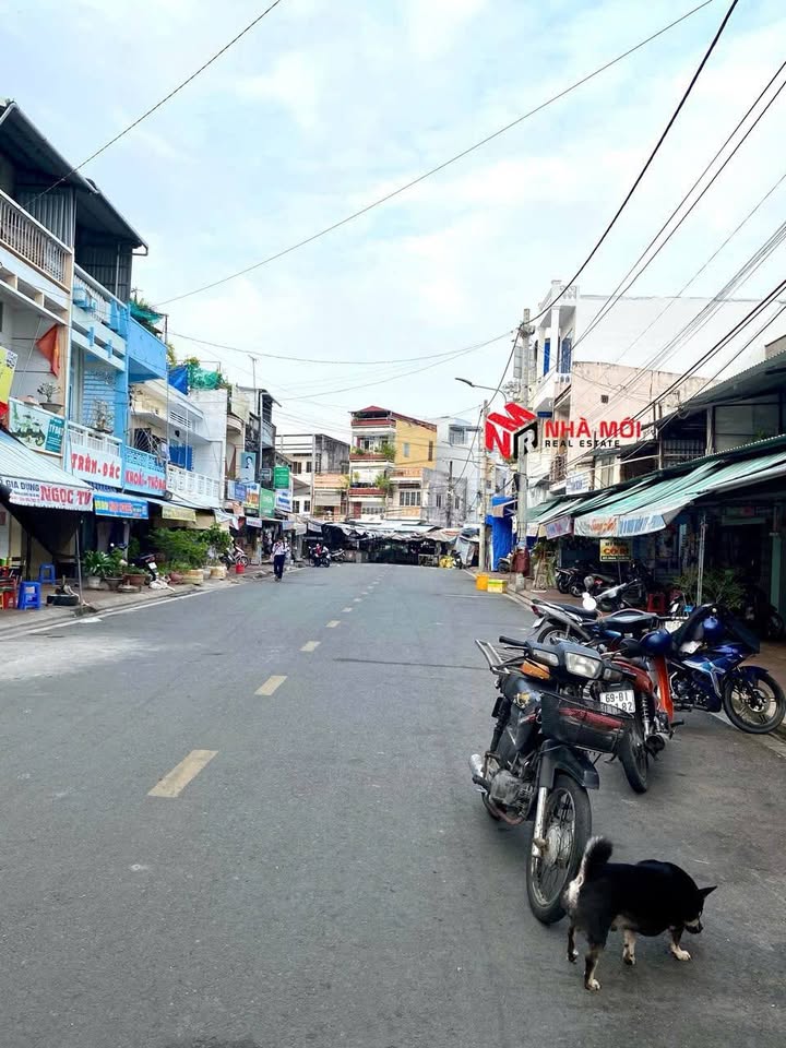 Nhà mặt phố Vưu Văn Tỷ, Cà Mau 49.82m² giá 6.2 tỷ - Đầu tư sinh lời tuyệt vời!
