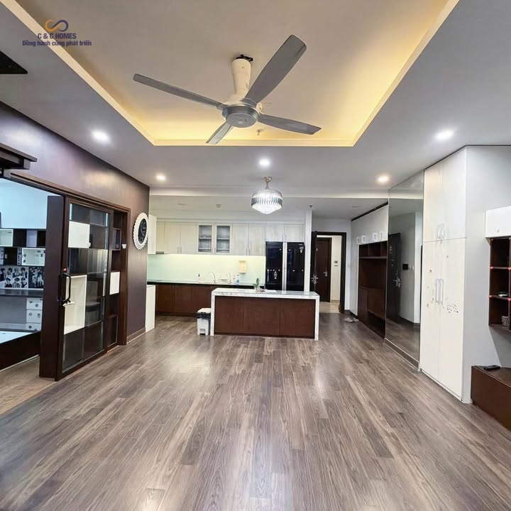 Căn hộ 3PN Tòa Vip T11 Times City 106m² giá 12.x tỷ - Thiết kế vuông vắn, vào ở ngay!