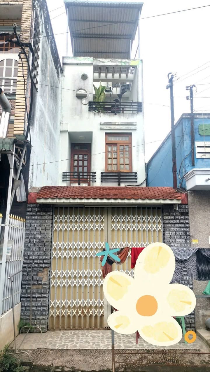 Nhà mặt tiền Hùng Vương, Mỹ Tho 49m² giá 1.95 tỷ - Sẵn sàng ở ngay!