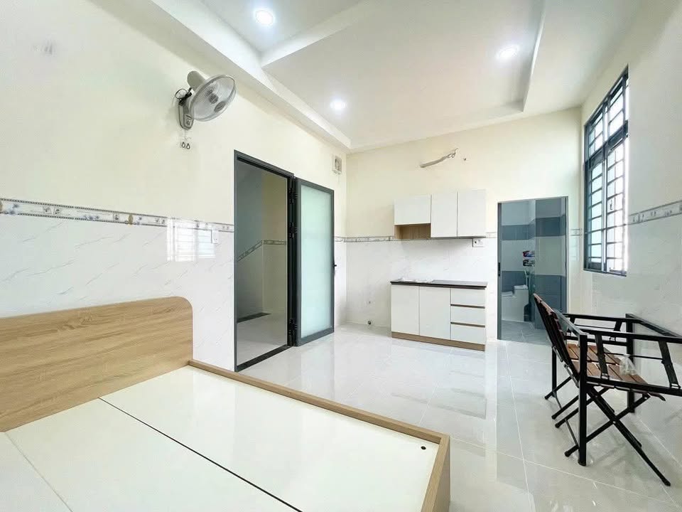 Căn hộ cho thuê tại Âu Cơ, Tân Sơn Nhì, Quận Tân Phú - Giá thỏa thuận, đầy đủ nội thất