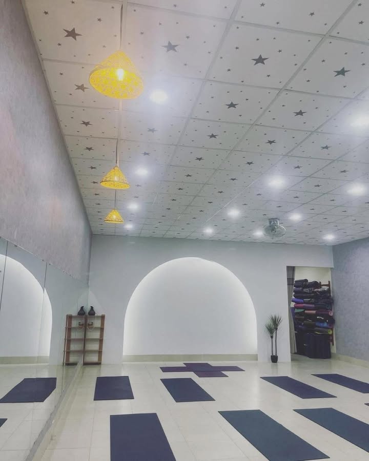 Nhà cho thuê Lý Thái Tổ nối dài 140m² giá 15 triệu - Thiết kế gọn gàng, sẵn sàng vào ở!