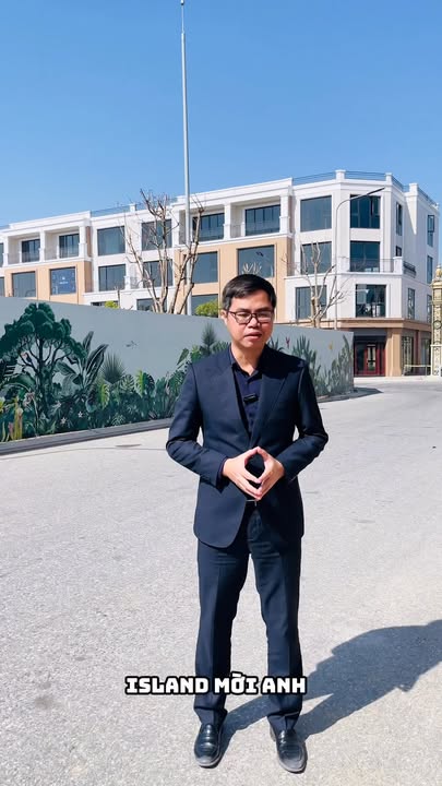 Nhà phố Vinhomes Royal Island, Hải Phòng 179.8m² giá 15.963 tỷ - Sổ hồng chính chủ, thanh toán linh hoạt!