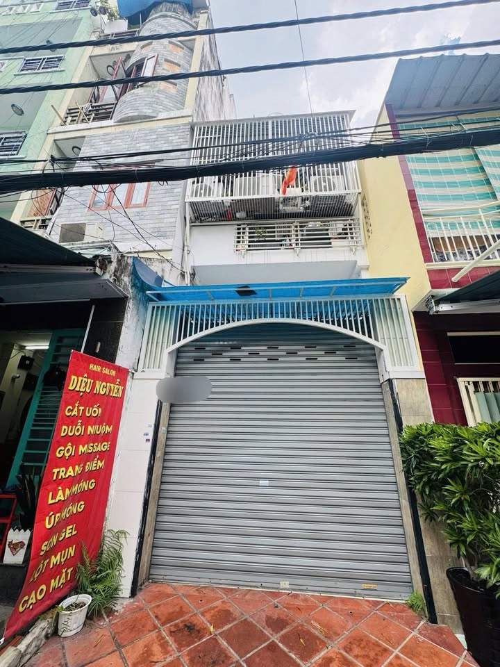 Nhà hẻm xe hơi trung tâm Quận 10 51m² giá 10.8 tỷ - Chính chủ bán gấp!