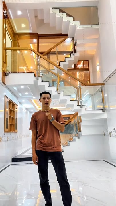 Nhà 5 tầng Hương Lộ 2, Bình Tân, 70m² giá 7.x tỷ - Đầu tư sinh lời ngay!