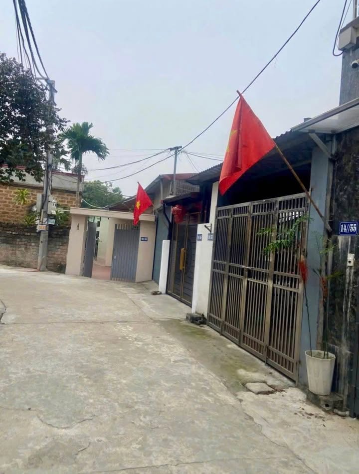 Nhà 3 tầng tại Trung Sơn Trầm, Sơn Tây 67m² giá 3 tỷ - Sẵn sàng vào ở ngay!