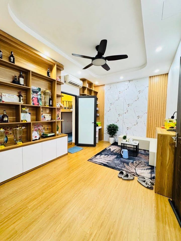 Căn hộ 31m² Minh Khai, Quận Hai Bà Trưng, giá 3 tỷ - Lô góc hiếm có, vào ở ngay!