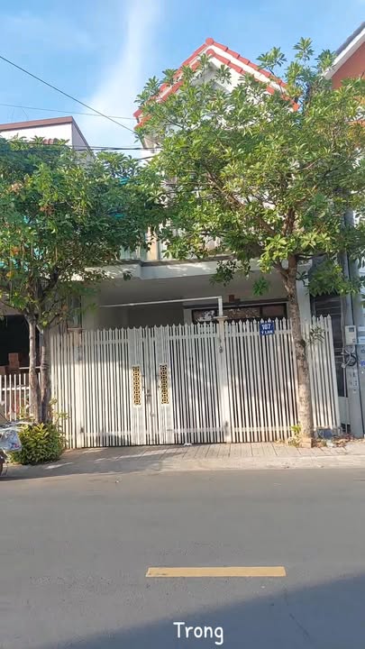 Nhà phố khu Sao Mai, đường Ỷ Lan, 100m² - Thiết kế hiện đại, sân để xe ô tô