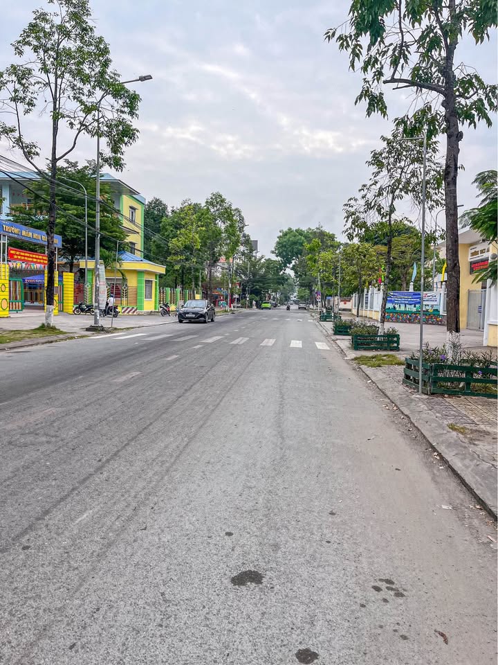 Đất nền mặt tiền đường Chu Văn An, KDC Thới Nhựt, 90m² giá 4.1 tỷ - Sổ hồng hoàn chỉnh!