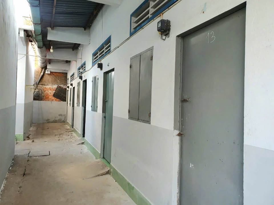 Phòng trọ cho thuê Huỳnh Cương, Cần Thơ 15m² chỉ 1 triệu - Tiện nghi đầy đủ, giờ giấc tự do!