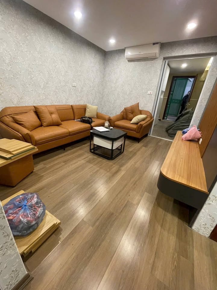 Căn hộ tập thể Đống Đa 95m² giá nhỉnh 5 tỷ - Sẵn sàng vào ở ngay!