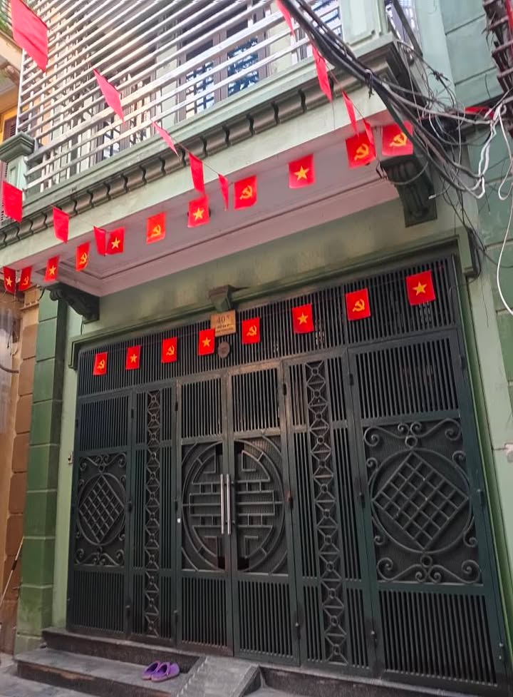 Nhà 5 tầng 47m² tại Trương Định - Gần ô tô 10m, giao thông thuận tiện!