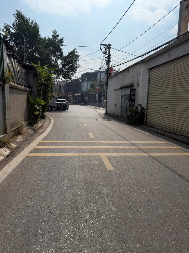 Đất nền trục chính Ngọc Động, Gia Lâm 36m² giá 5.x tỷ - Kinh doanh thuận lợi!