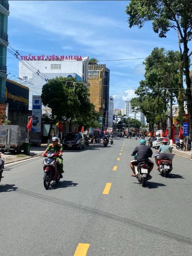 Đất thổ cư 200m² tại trung tâm Phú Quốc giá 6 tỷ - Đầu tư lý tưởng!